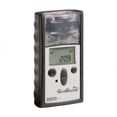 GasBadge Pro Oxygen and toxic gas detector